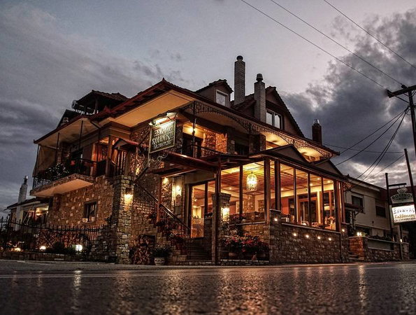 Guesthouse Kallinikos - Λουτρά Πόζαρ