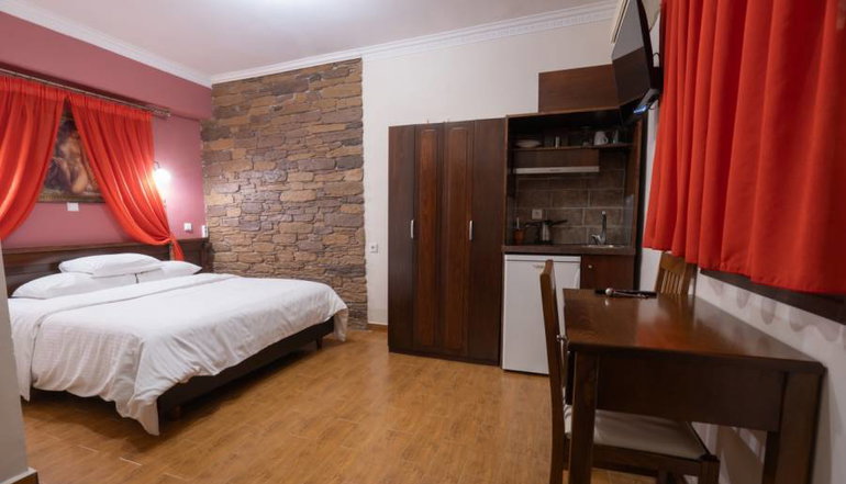 Guesthouse Kallinikos - Λουτρά Πόζαρ