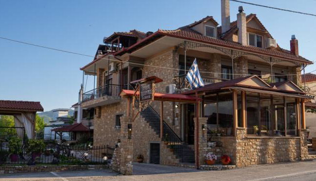 Guesthouse Kallinikos - Λουτρά Πόζαρ
