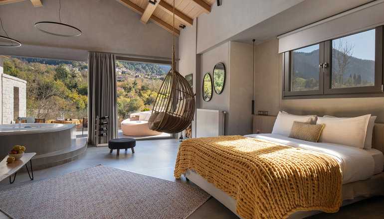 Evora Suites - Γαύρος, Καρπενήσι