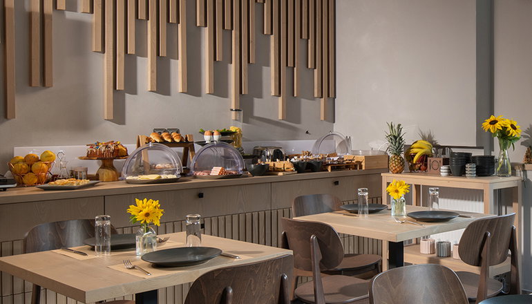 Evora Suites - Γαύρος, Καρπενήσι