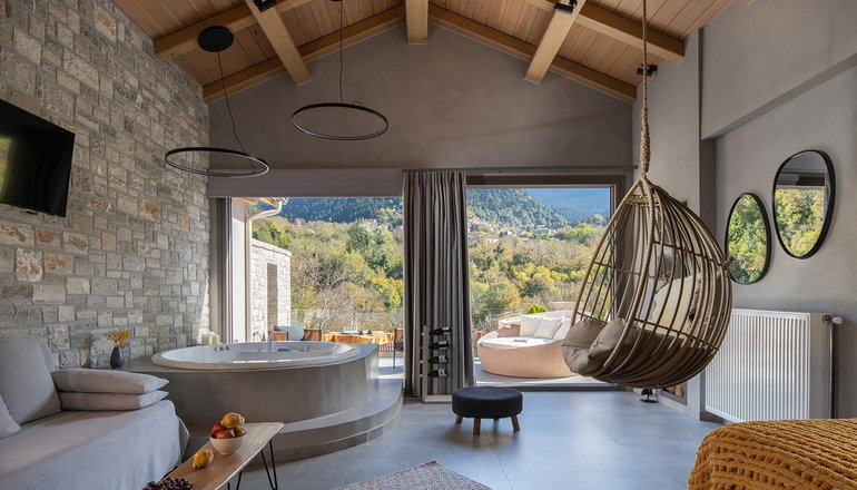 Evora Suites - Γαύρος, Καρπενήσι