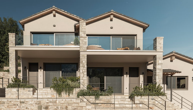 Evora Suites - Γαύρος, Καρπενήσι