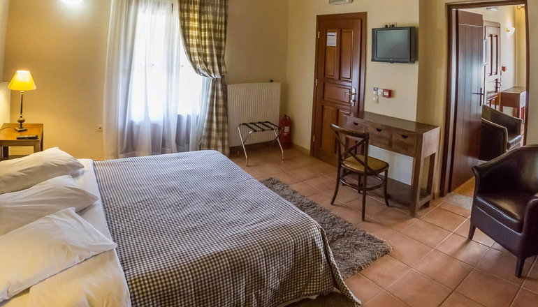 Grand Vytina Hotel & Suites - Βυτίνα