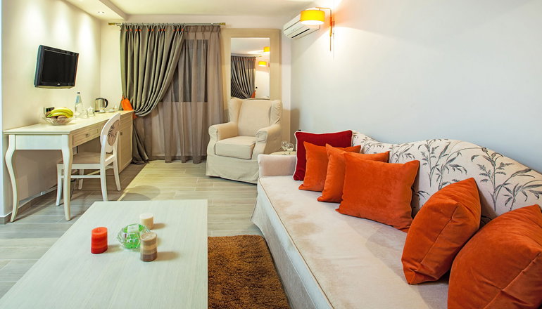 4* Core Hotels