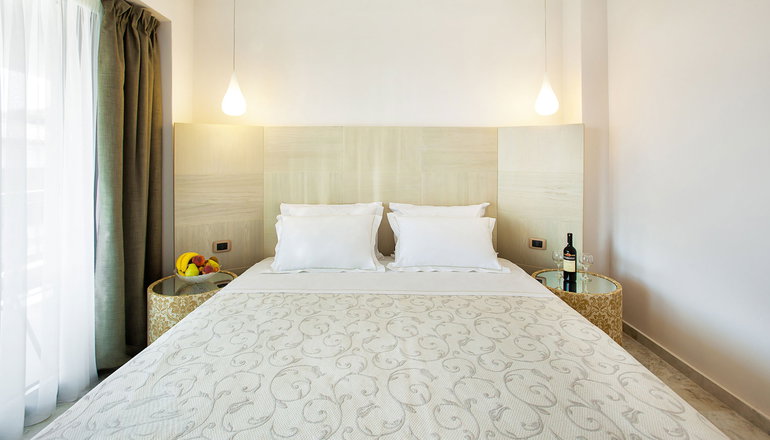 4* Core Hotels