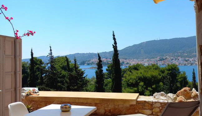 Core Luxury Suites - Σκιάθος