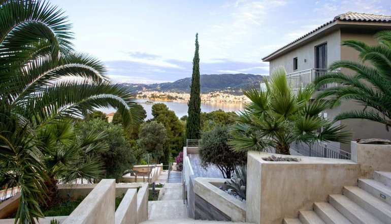 Core Luxury Suites - Σκιάθος
