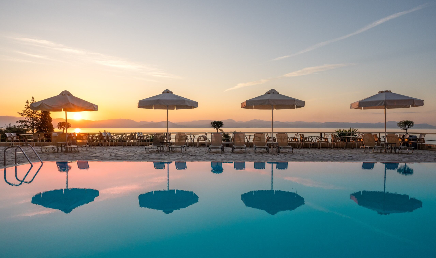 4* Canvas by Mitsis Belvedere - Μπενίτσες, Κέρκυρα