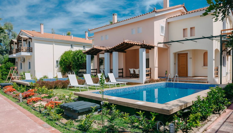 Corinthian Village - Βραχάτι, Κορινθία
