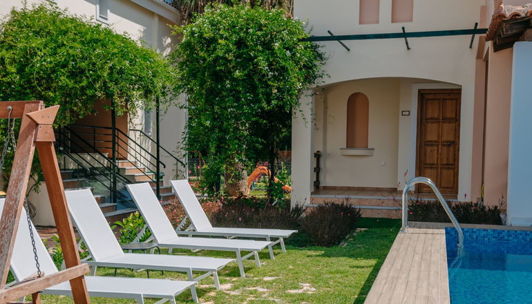 Corinthian Village - Βραχάτι, Κορινθία