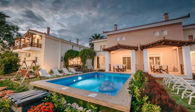 Corinthian Village - Βραχάτι, Κορινθία
