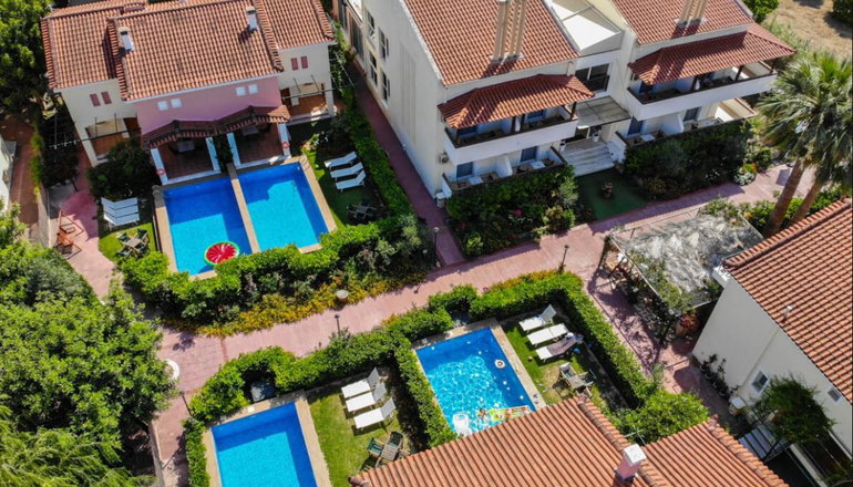 Corinthian Village - Βραχάτι, Κορινθία