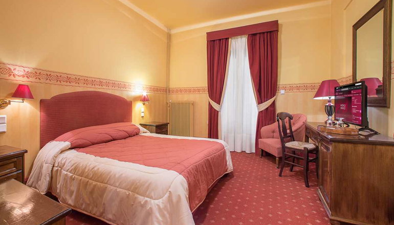 Country Club Hotel & Suites - Μικρό Χωριό, Καρπενήσι