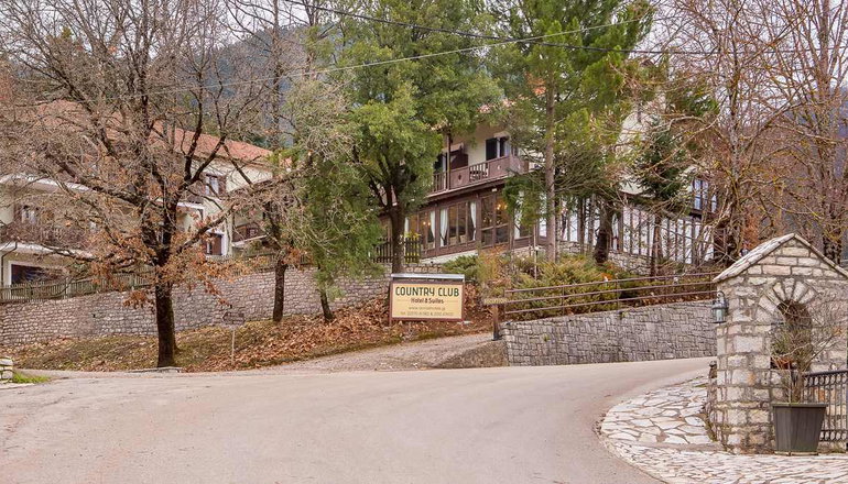 Country Club Hotel & Suites - Μικρό Χωριό, Καρπενήσι