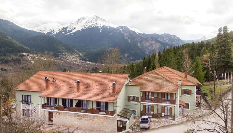 Country Club Hotel & Suites - Μικρό Χωριό, Καρπενήσι