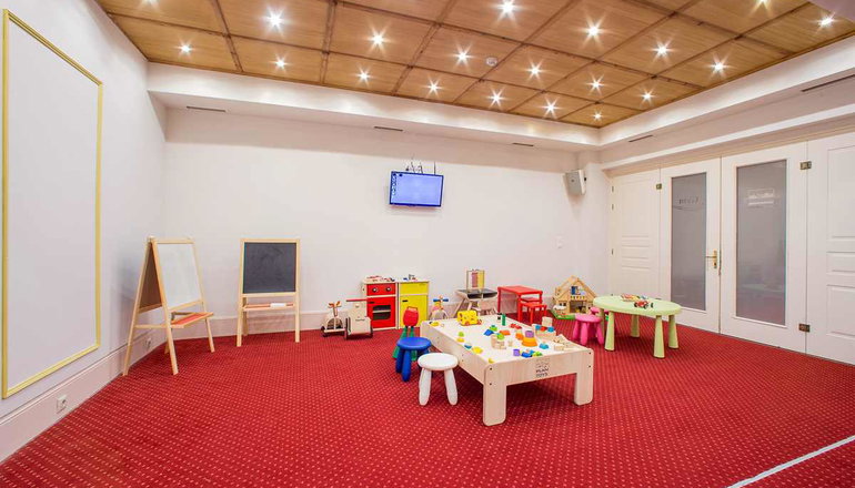 Country Club Hotel & Suites - Μικρό Χωριό, Καρπενήσι