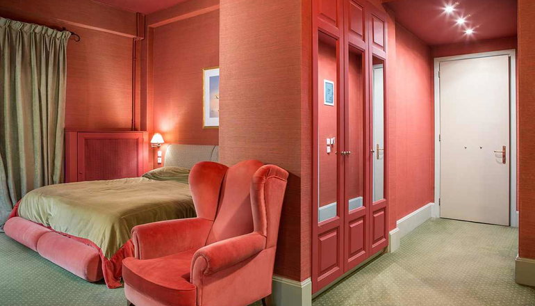 Country Club Hotel & Suites - Μικρό Χωριό, Καρπενήσι