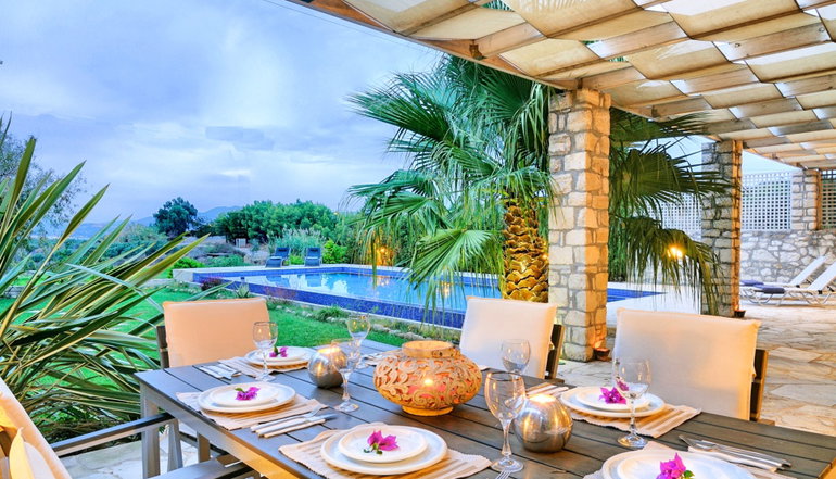 Cretan Mansion
