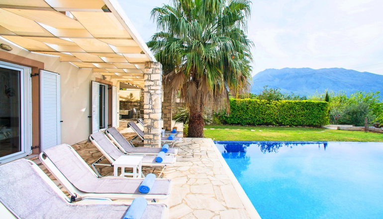 Cretan Mansion