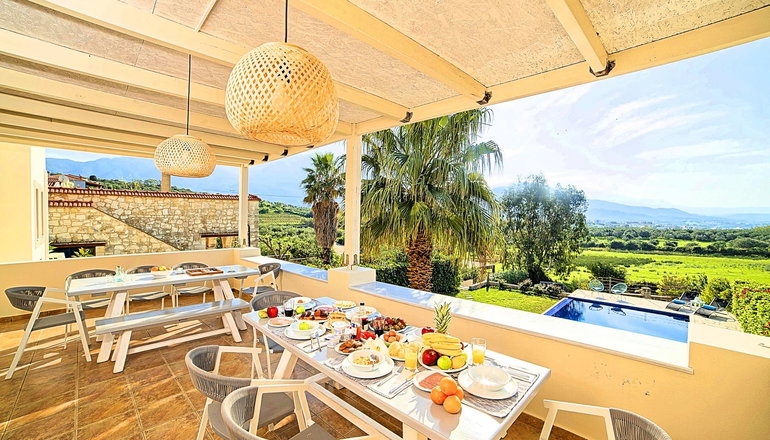 Cretan Mansion