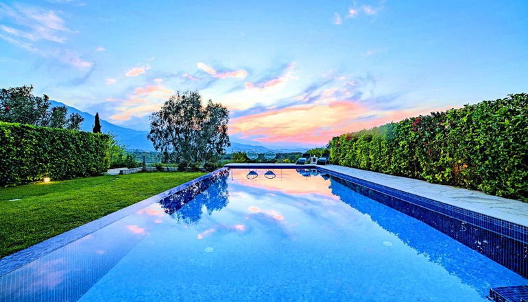 Cretan Mansion