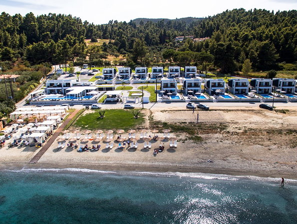Crystal Villas and Suites - Πολύχρονο, Χαλκιδική