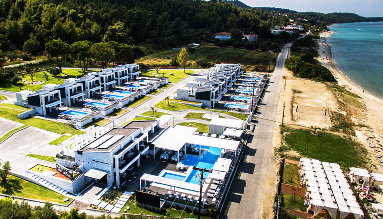 Crystal Villas and Suites - Πολύχρονο, Χαλκιδική