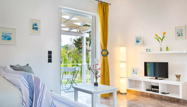 Cypress Garden Villas - Σβορωνάτα, Κεφαλονιά