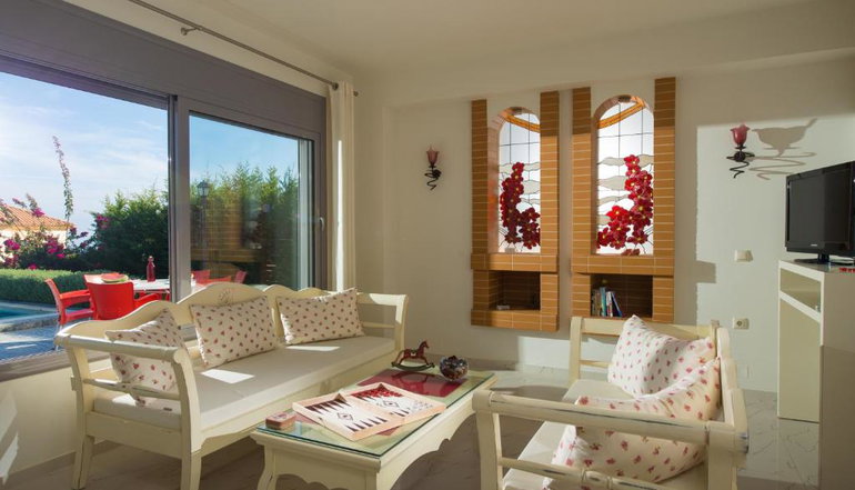 Danae's Luxury Villas