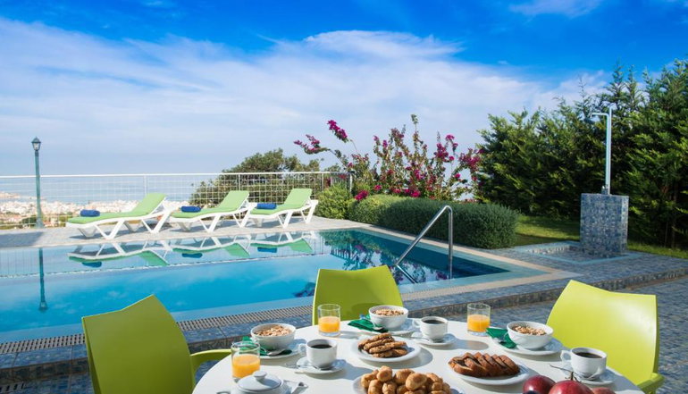 Danae's Luxury Villas