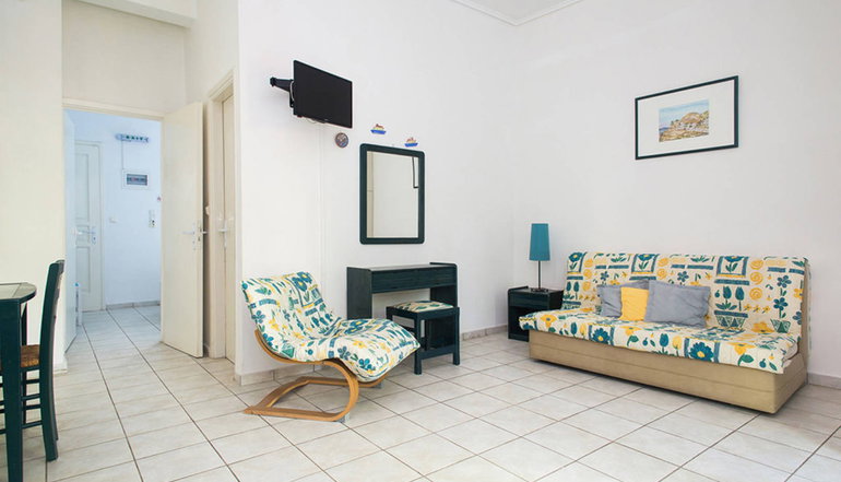 Daphne's Club Hotel Apartments