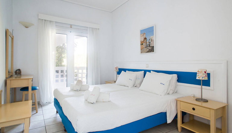 Daphne's Club Hotel Apartments