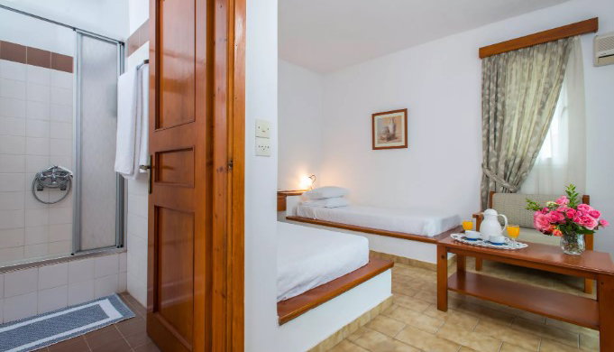 Delfinia Hotel & Bungalows - Μόλυβος, Λέσβος