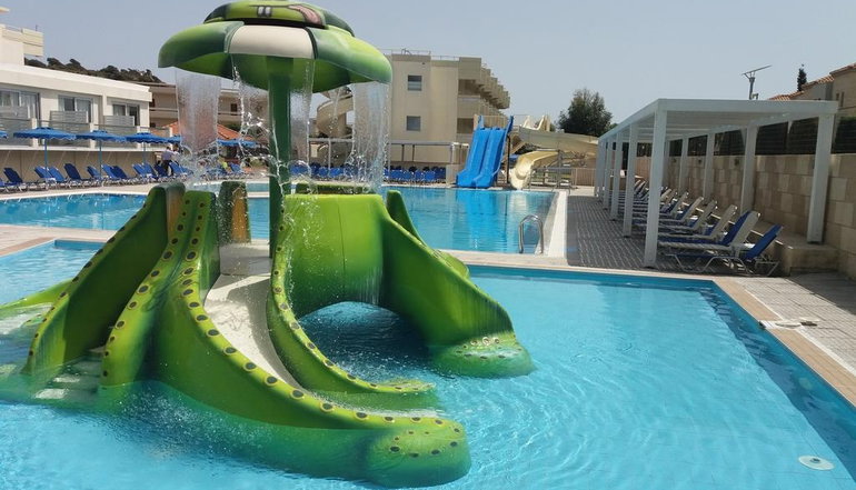 Delfinia Hotel