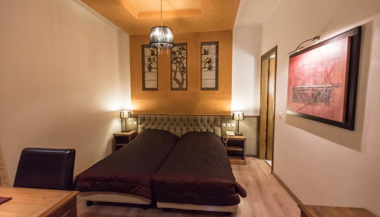 Deluxe Hotel Anesis