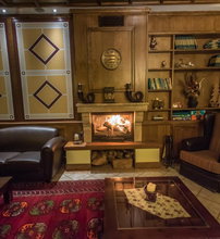 Deluxe Hotel Anesis