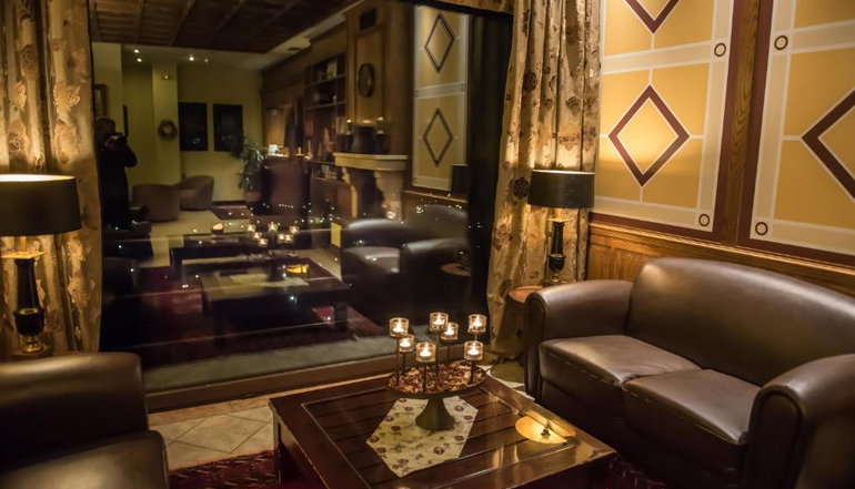 Deluxe Hotel Anesis