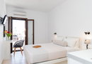 Depis Place Studios & Apartments