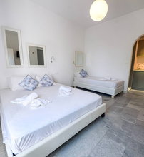 Depis Suites & Apartments