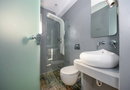 Depis Suites & Apartments