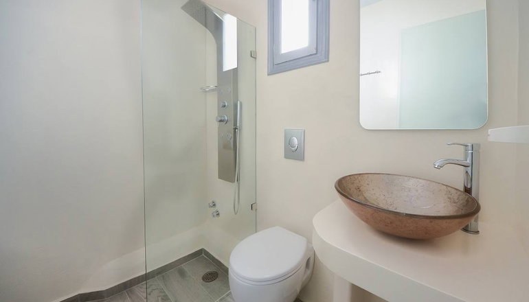 Depis Suites & Apartments