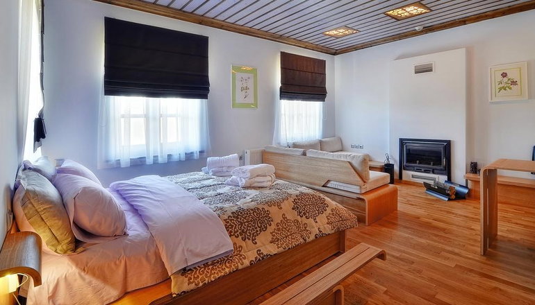 4* Dilofo Hotel Luxury Suites