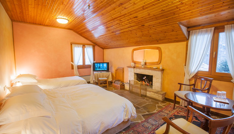 Dimatis Hotel