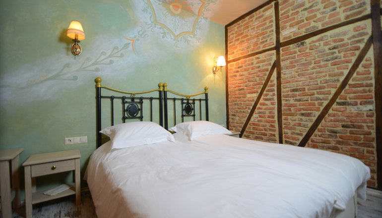 Dimatis Hotel