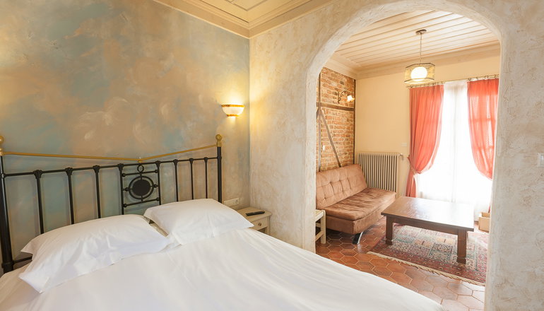 Dimatis Hotel