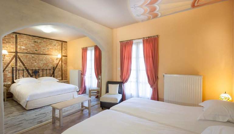 Dimatis Hotel