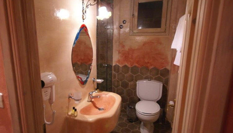 Dimatis Hotel