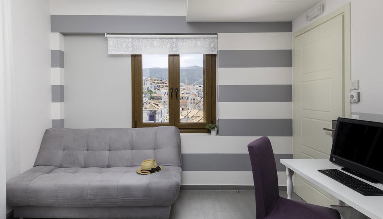 Dimitra Hotel - Πόρος