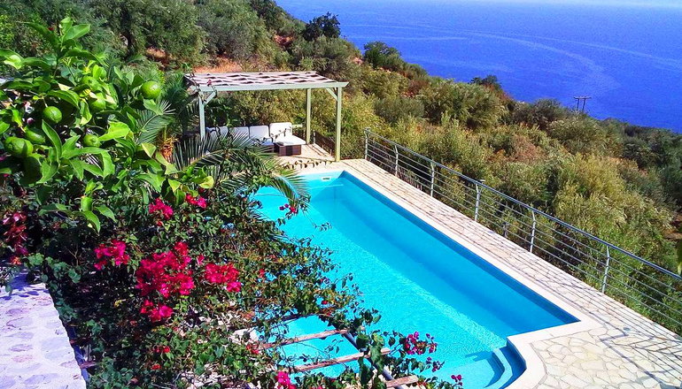 Dio Guesthouses Leonidio